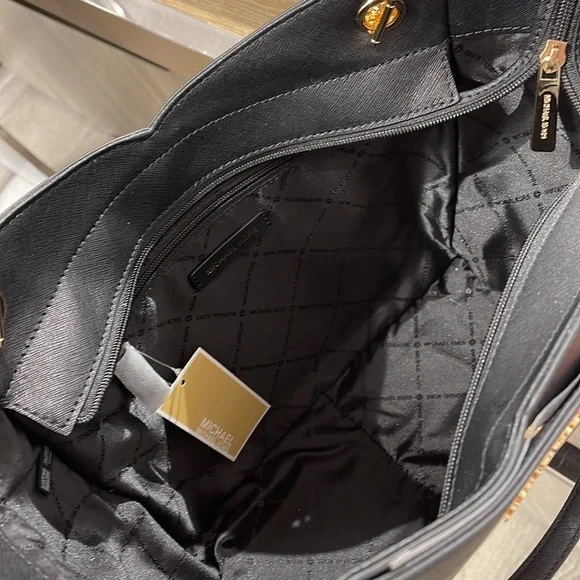 Michael Kors Jet Set Travel Large Chained Tote Shoulder Bag MK Black NWT